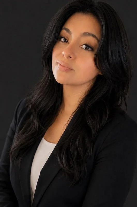 Portrait of Rosalin Leon, founder of Leon's Signature Services